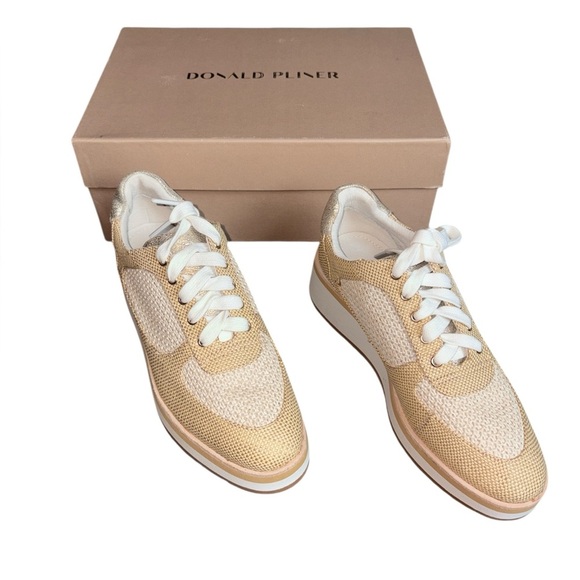 Donald Pliner Sneaker Platform Wedge Woven Raffia Natural Metallic Tan Sz 6 NWT - Picture 1 of 6